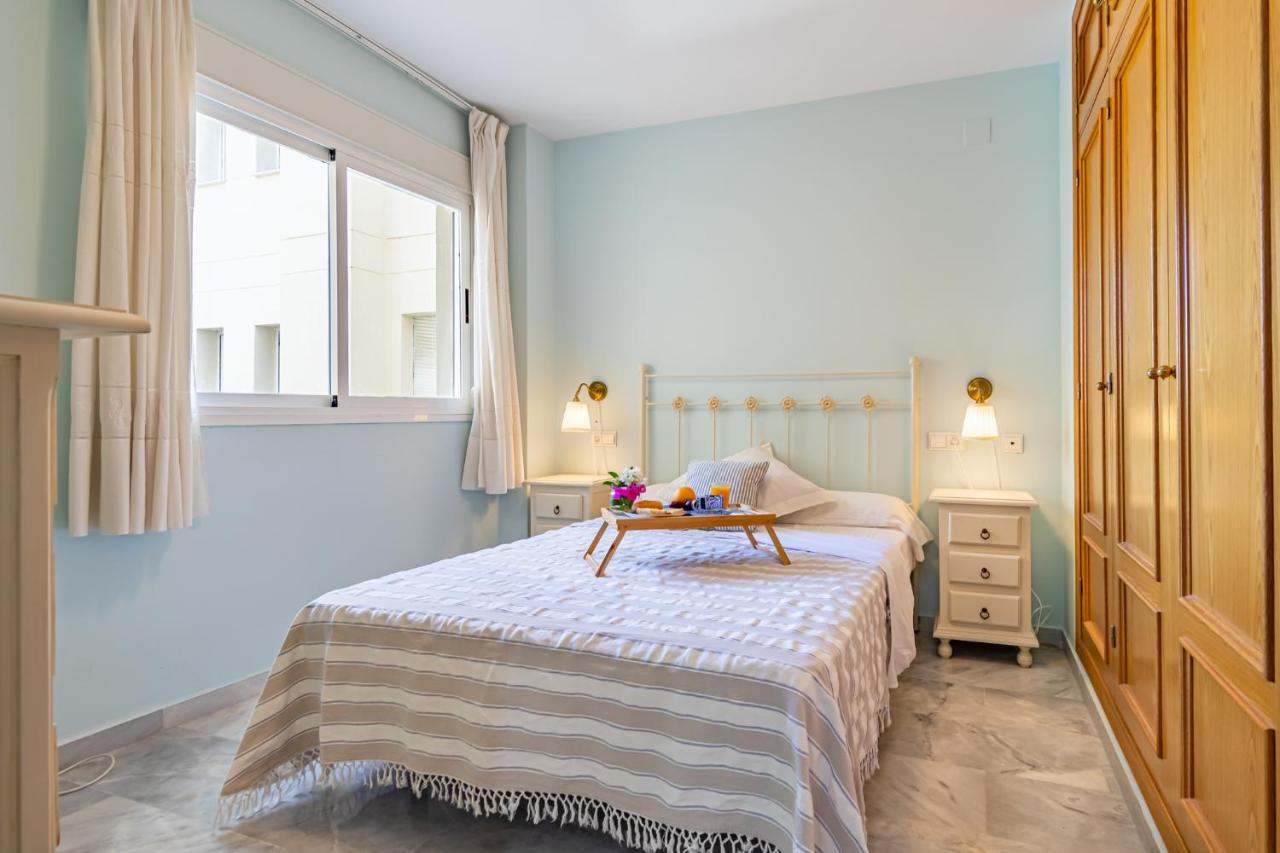 Sun & Sand Beach Apartment Marbella Exterior photo